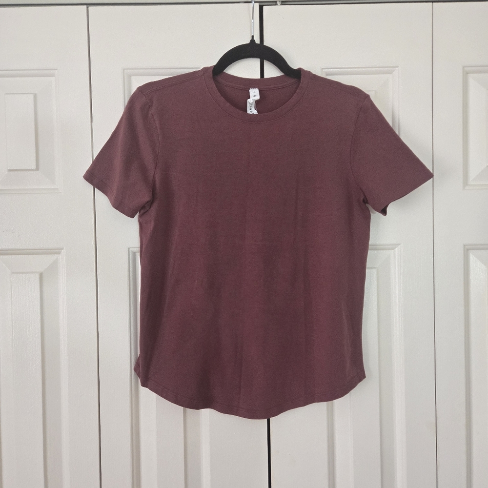 Lululemon Athletica Tee Maroon Size 4
